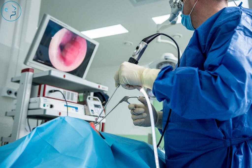 🤔 الفرق بين Turbinoplasty وTurbinate Reduction: أيهما الأنسب لك؟ من أفضل عيادة أنف وأذن وحنجرة في دبي 🌟 🤔 الفرق بين Turbinoplasty وTurbinate Reduction: أيهما الأنسب لك؟ من أفضل عيادة أنف وأذن وحنجرة في دبي 🌟